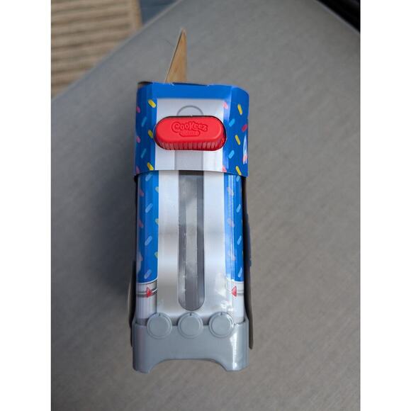 Pop Tarts Toasty Treatz Pop A Pastry Surprise Plush - New in Package - Picture 5 of 5